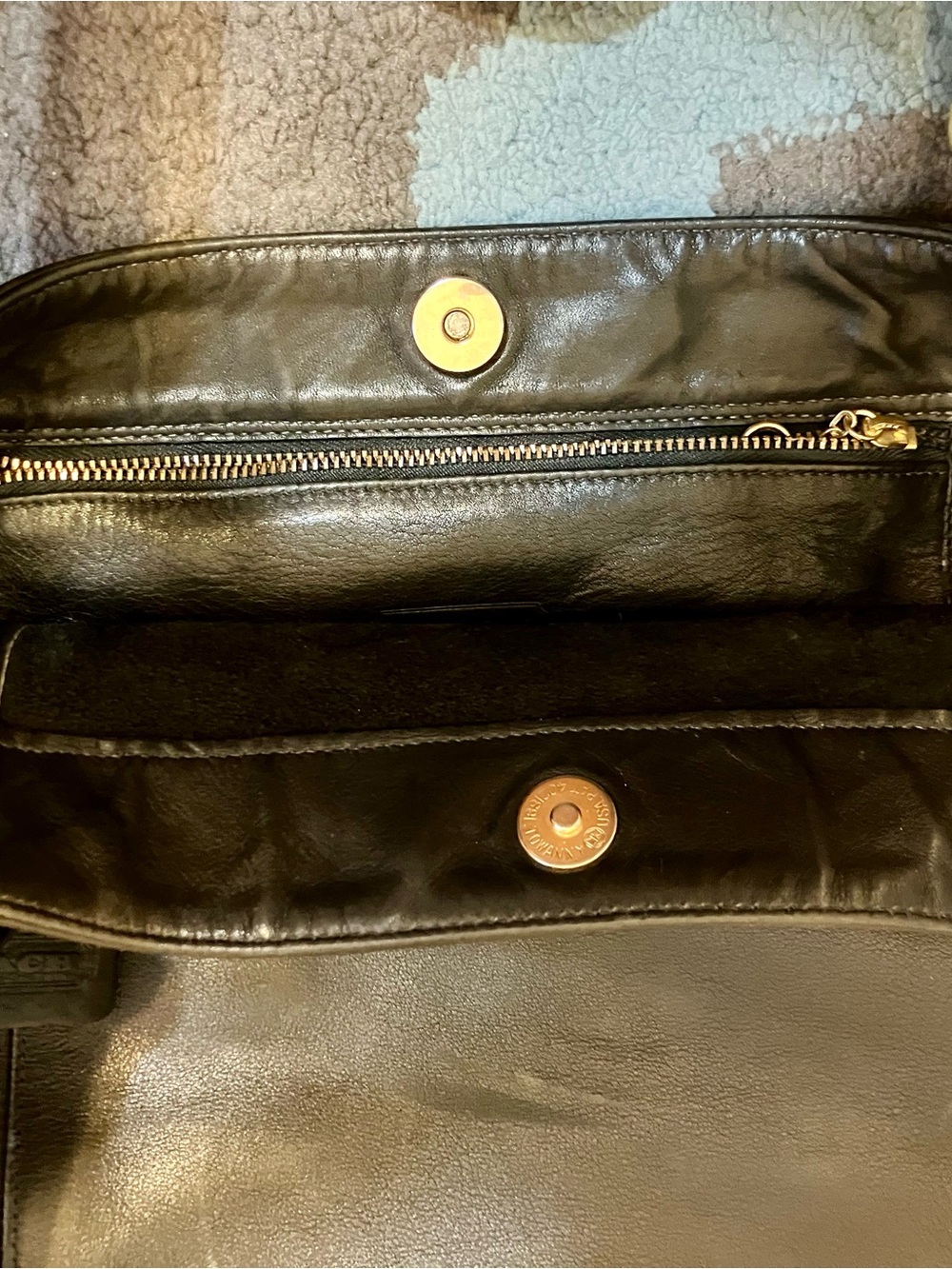 Coach Black Leather Large Shoulder Tote with Brass Hardware - Picture 9 of 10